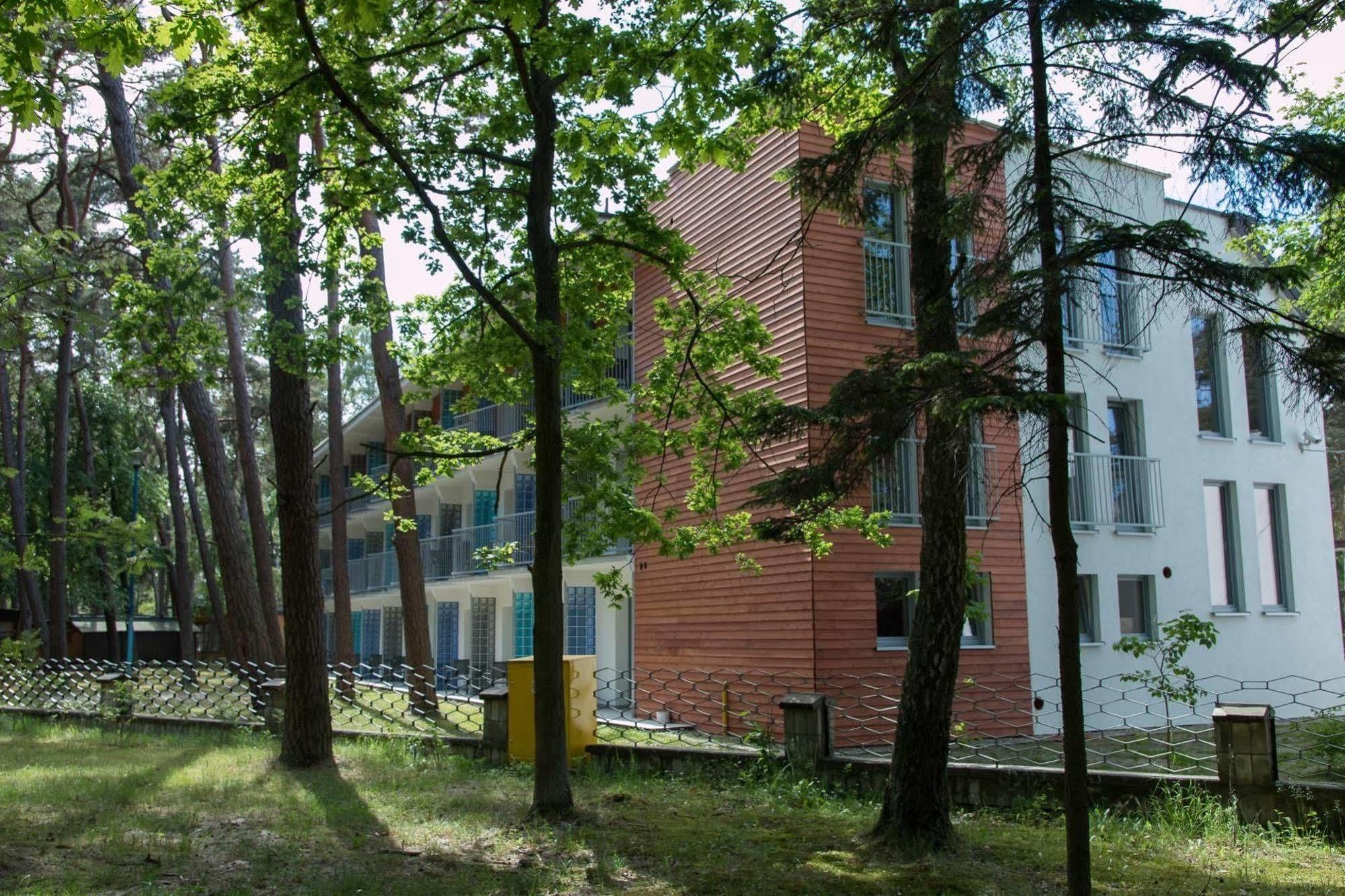 Waterside Resort Darlowko Exterior foto