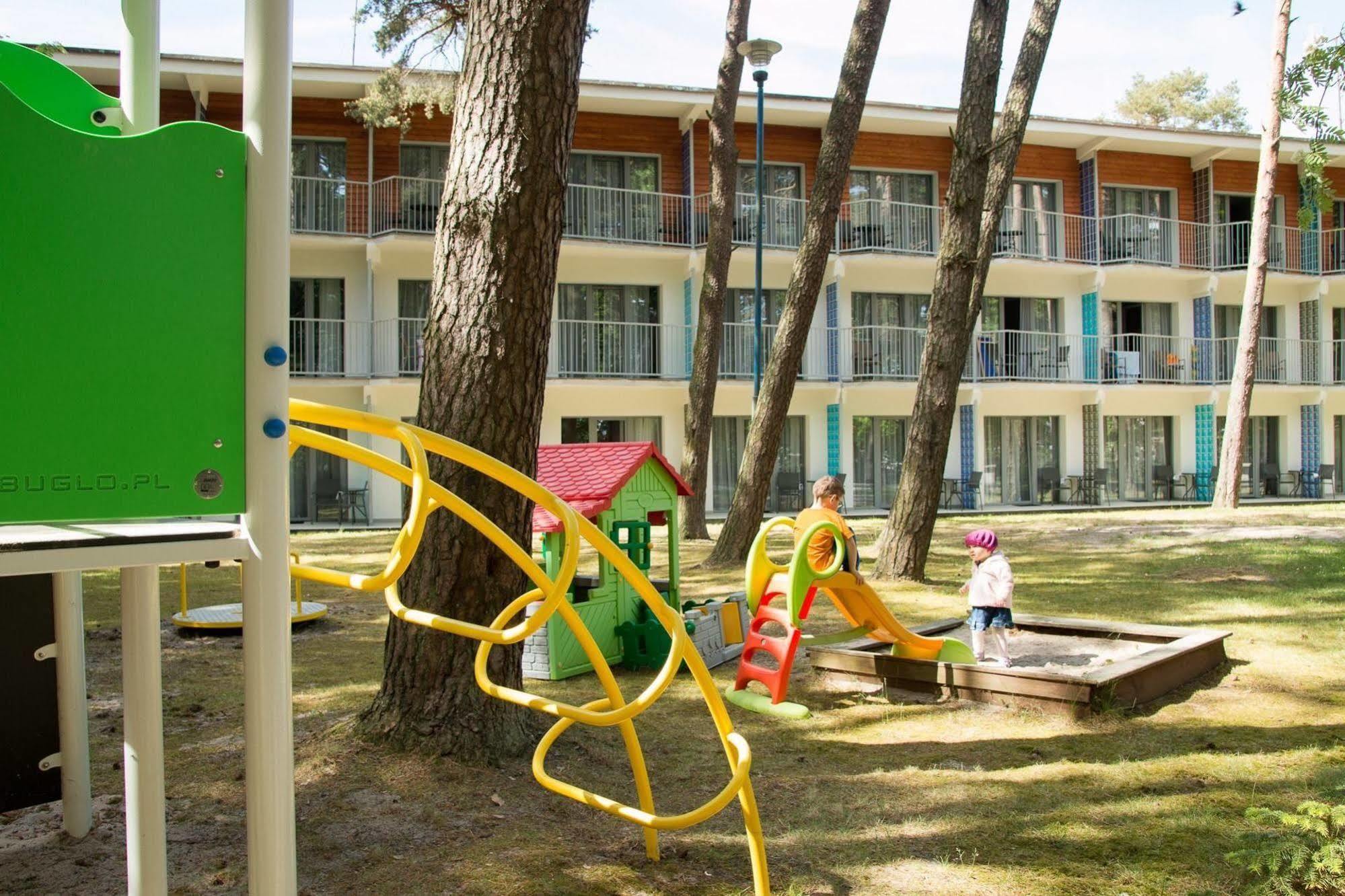 Waterside Resort Darlowko Exterior foto